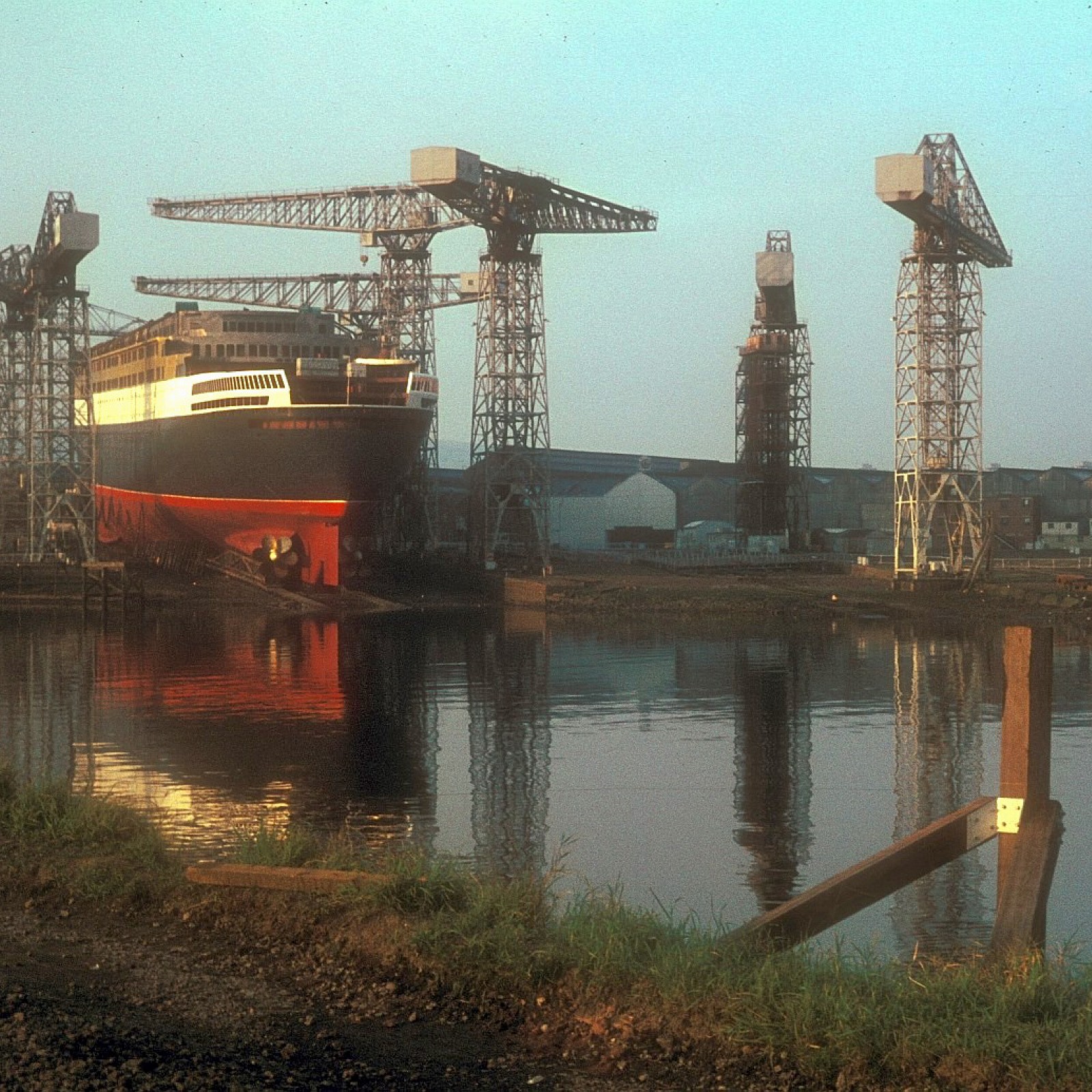 QE2, pre-launch 1967/ Bob Shaw private collection